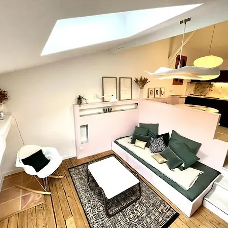 Apartment Cocon Sous Les Toits De Bordeaux
