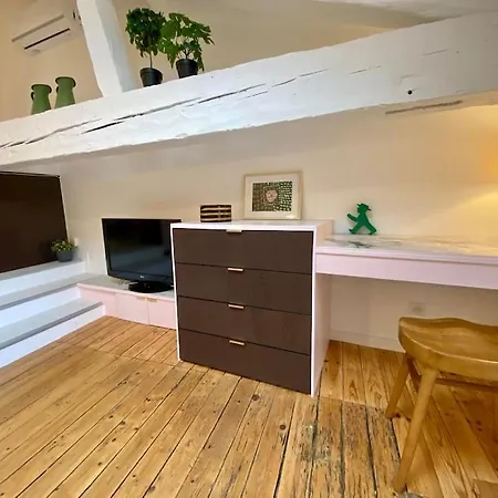 Apartment Cocon Sous Les Toits De *