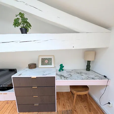 Cocon Sous Les Toits De *